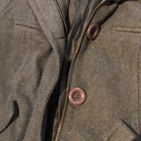 grey jacket - Picture 4 of 5